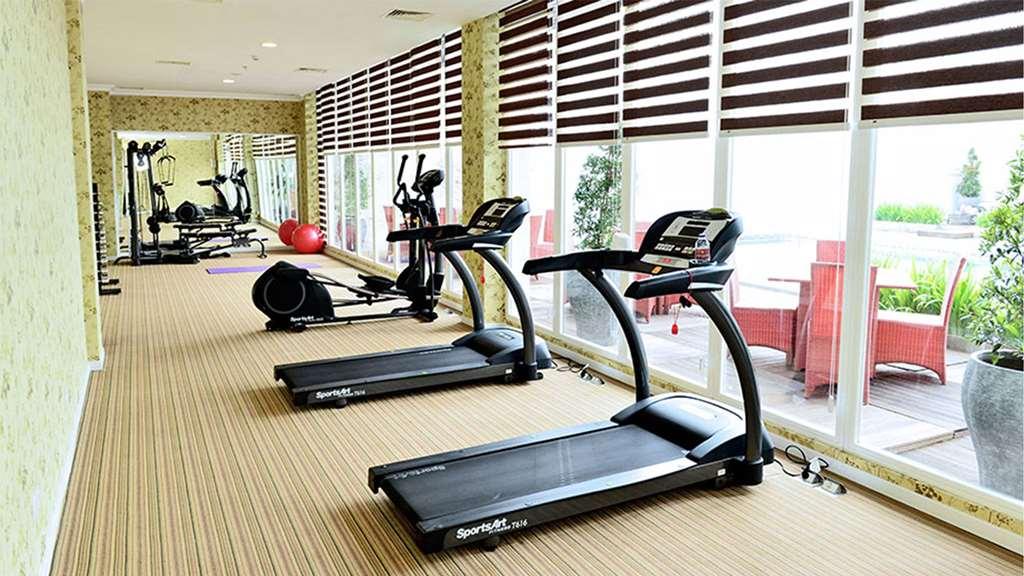 Golden Tulip Legacy Surabaya Hotel Facilities photo